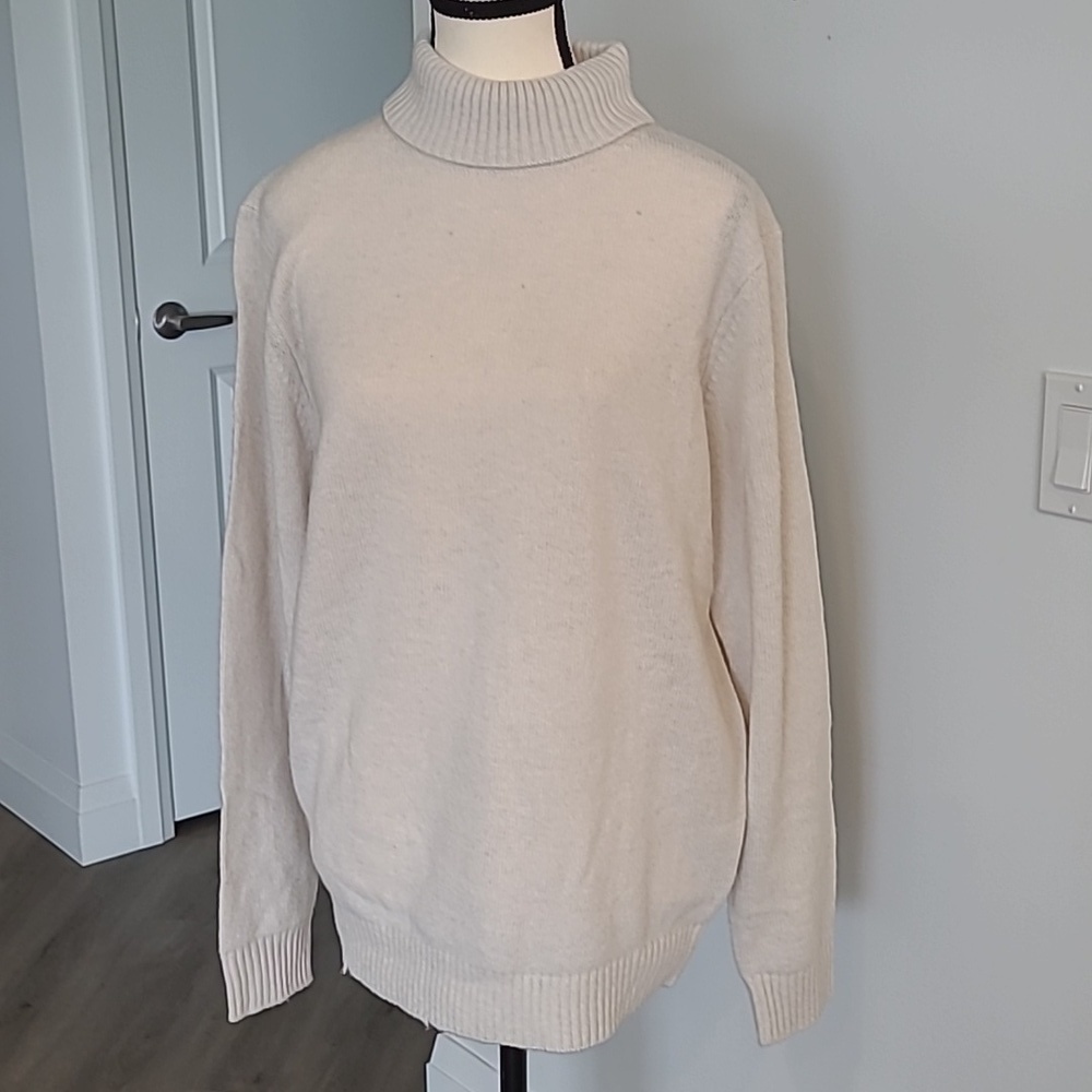 Bruun & Stengade Men's M Ivory Lambswool Sweater